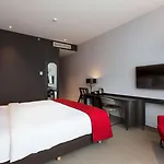 Corendon New-west, A Tribute Portfolio 4*