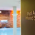 Hotell Corendon New-west, A Tribute Portfolio