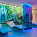 Corendon New-west, A Tribute Portfolio Hotell