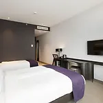 Corendon New-west, A Tribute Portfolio Hotell