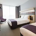 Corendon New-west, A Tribute Portfolio Amsterdam