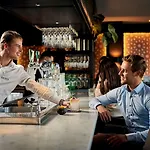 Corendon New-west, A Tribute Portfolio