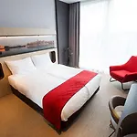 Corendon New-west, A Tribute Portfolio Hotel