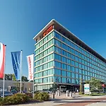 Corendon New-west, A Tribute Portfolio