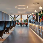 Corendon New-west, A Tribute Portfolio Ámsterdam