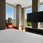 Corendon New-west, A Tribute Portfolio 4* Amsterdam