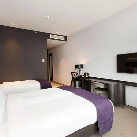 Hotel Corendon New-west, A Tribute Portfolio