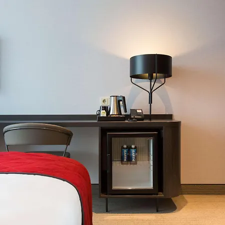 Corendon New-west, A Tribute Portfolio Hotel 4*