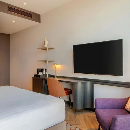 Corendon New-west, A Tribute Portfolio Hotel 4*