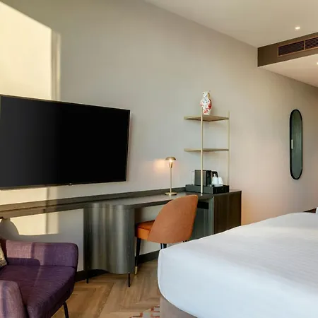 Corendon New-west, A Tribute Portfolio 4* Ámsterdam