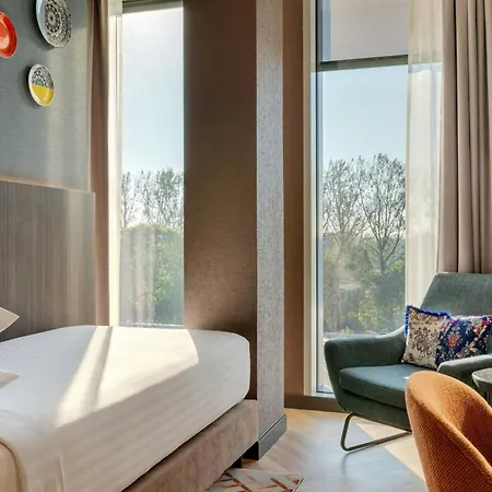 Corendon New-west, A Tribute Portfolio Hotel 4*