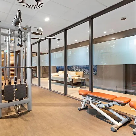 Corendon New-west, A Tribute Portfolio Ámsterdam