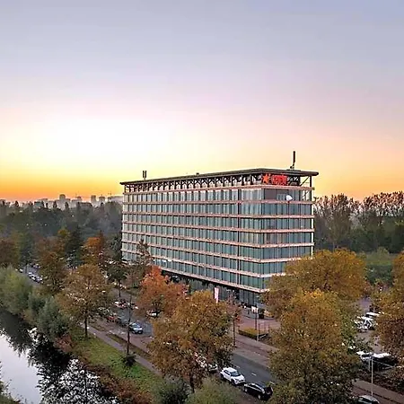 Corendon New-west, A Tribute Portfolio Άμστερνταμ
