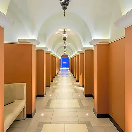 Corendon New-west, A Tribute Portfolio 4* Άμστερνταμ
