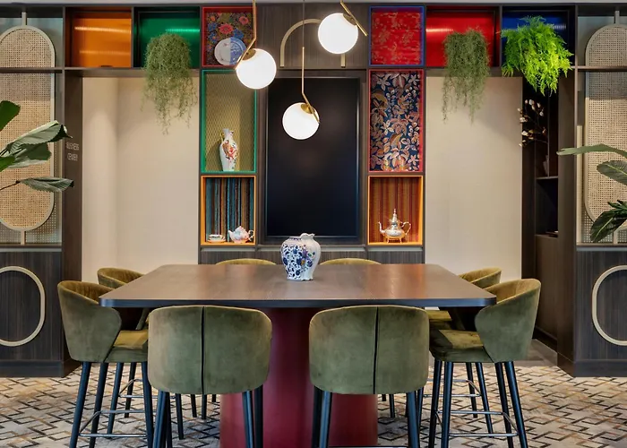 Corendon New-west, A Tribute Portfolio Hotel