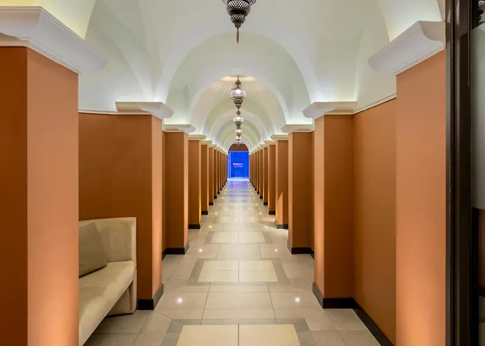 Hotel Corendon New-west, A Tribute Portfolio