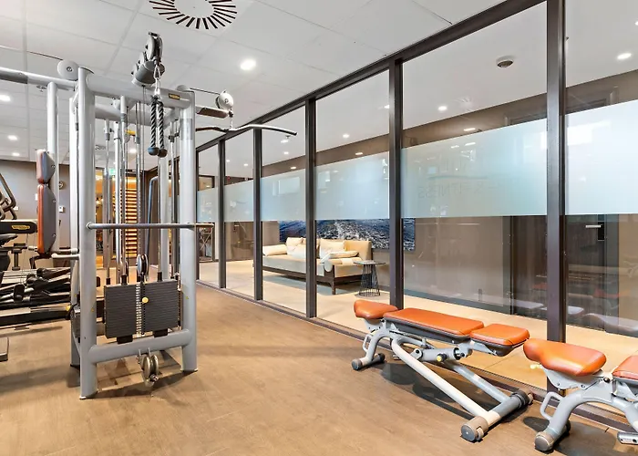 Corendon New-west, A Tribute Portfolio Amsterdam