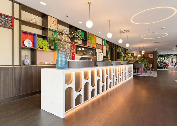 Corendon New-west, A Tribute Portfolio Amsterdam