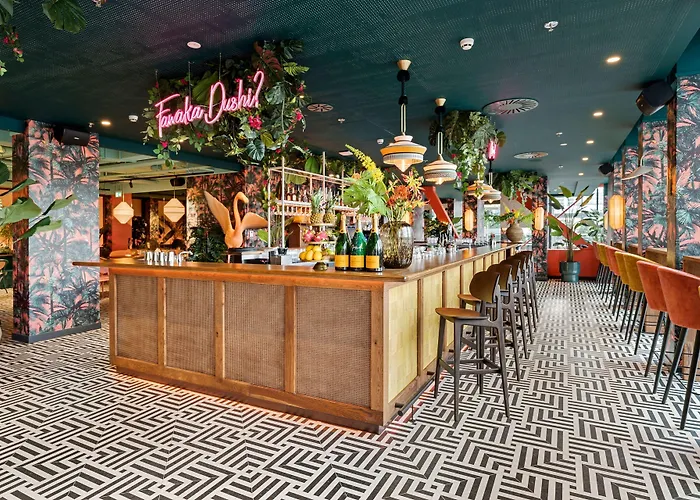 Corendon New-west, A Tribute Portfolio