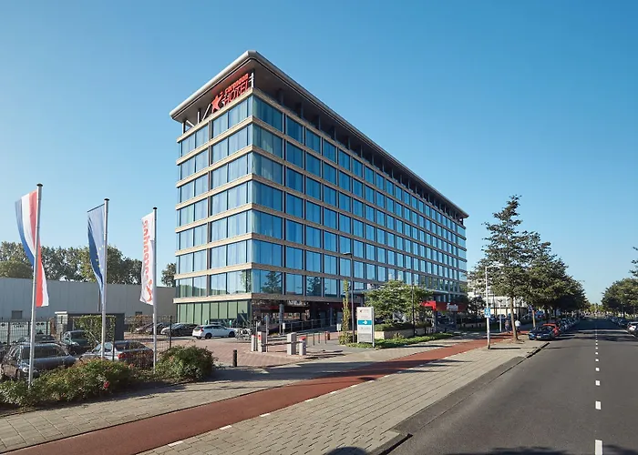 Corendon New-west, A Tribute Portfolio Amsterdam