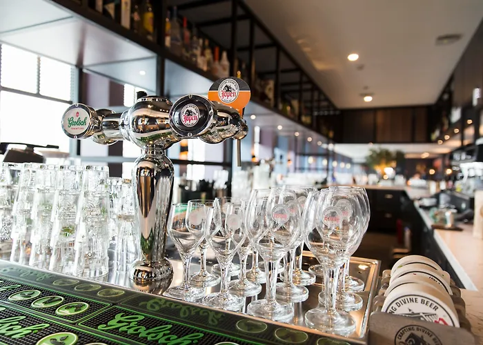 Corendon New-west, A Tribute Portfolio