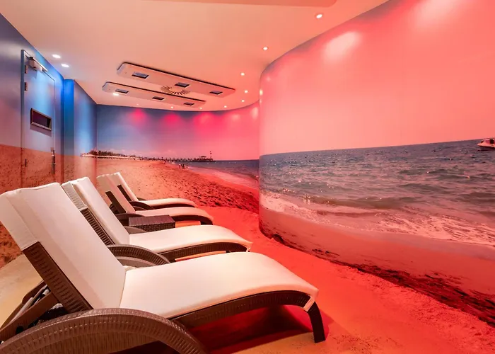 Corendon New-west, A Tribute Portfolio אמסטרדם