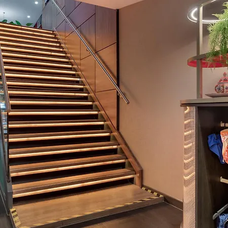 Ξενοδοχείο Corendon New-west, A Tribute Portfolio 4*