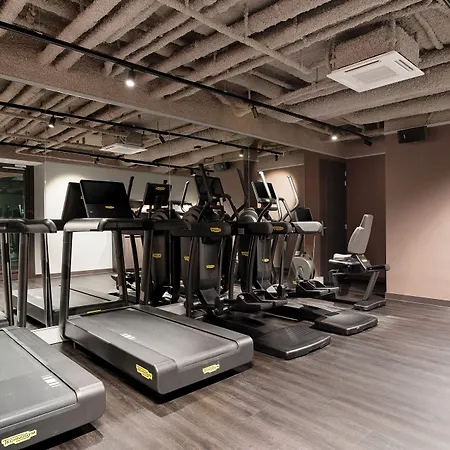 Corendon New-west, A Tribute Portfolio Ξενοδοχείο