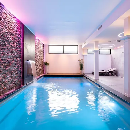 Ξενοδοχείο Corendon New-west, A Tribute Portfolio