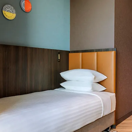 Corendon New-west, A Tribute Portfolio Otel